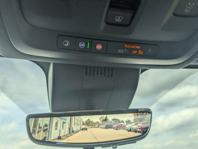 Used 2023 Chevrolet Tahoe Premier w/ Premium Package AWD/4WD image 17