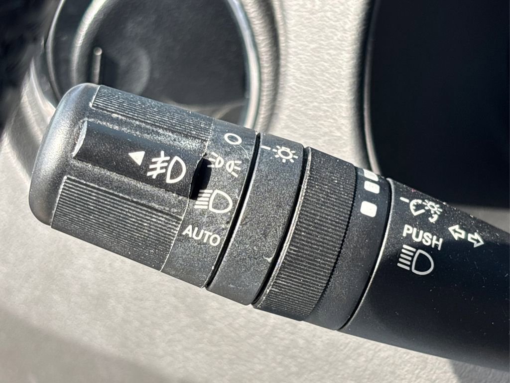 Used 2016 Jeep Patriot Latitude image 23