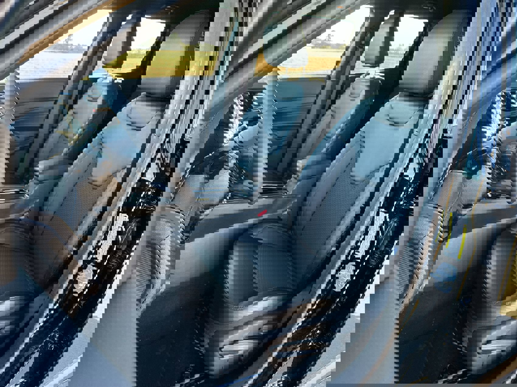 New 2026 Jeep Compass Latitude image 11