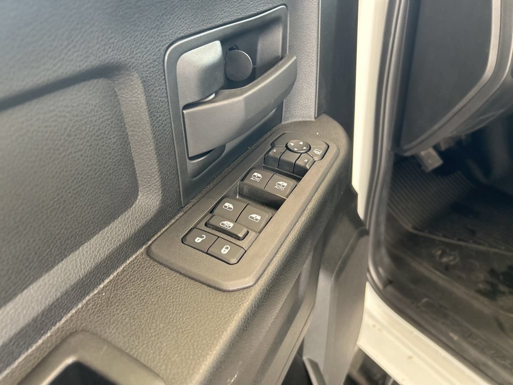 Used 2025 RAM 5500 Tradesman AWD/4WD image 34