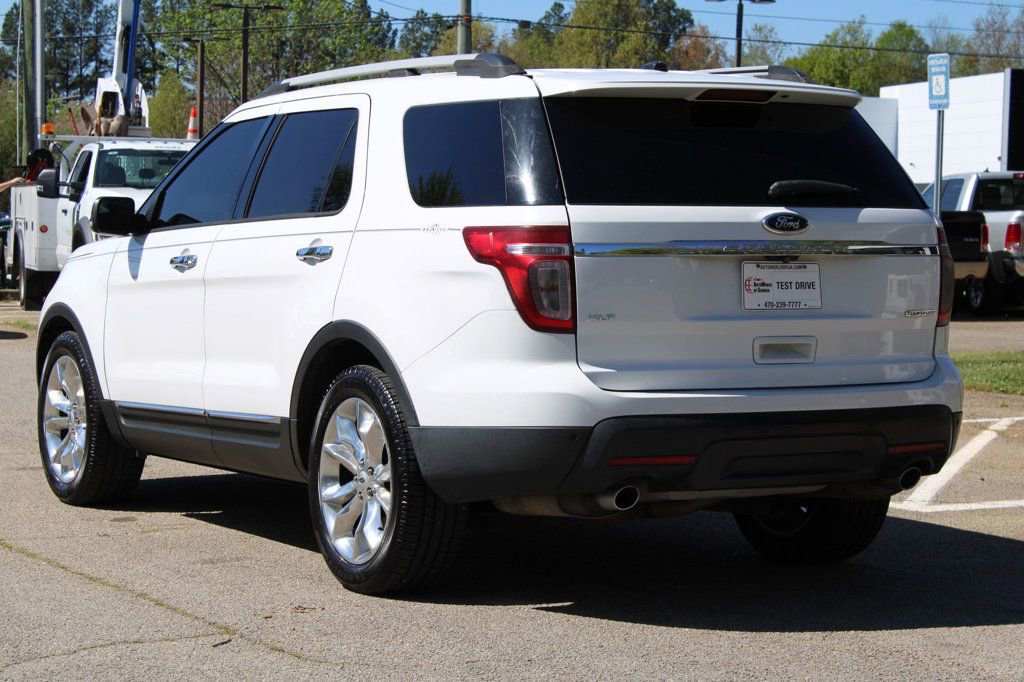 Used 2015 Ford Explorer XLT w/ Equipment Group 202A image 6