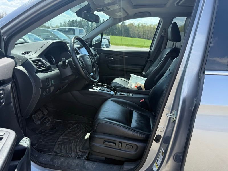 Used 2016 Honda Pilot Elite image 10