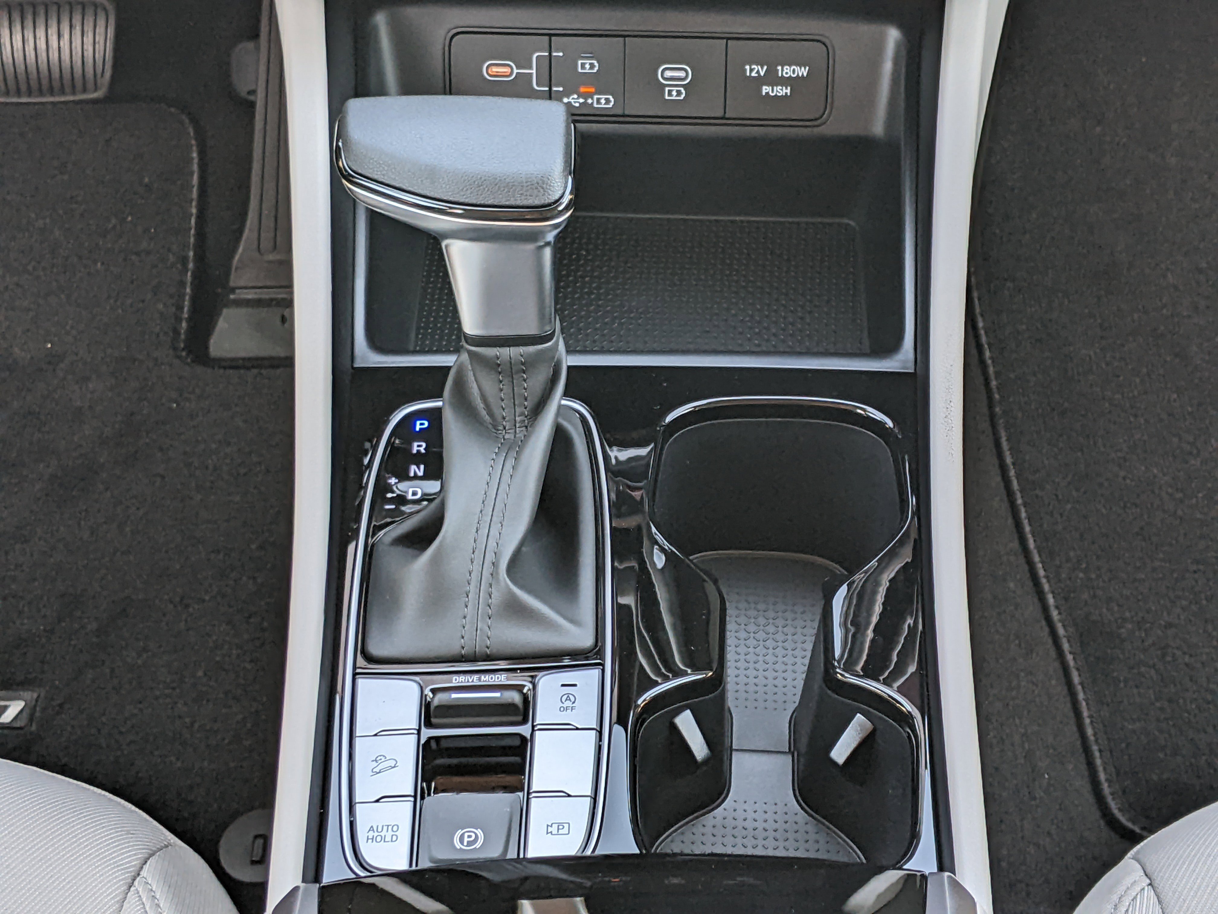 New 2026 Hyundai Tucson SEL image 18