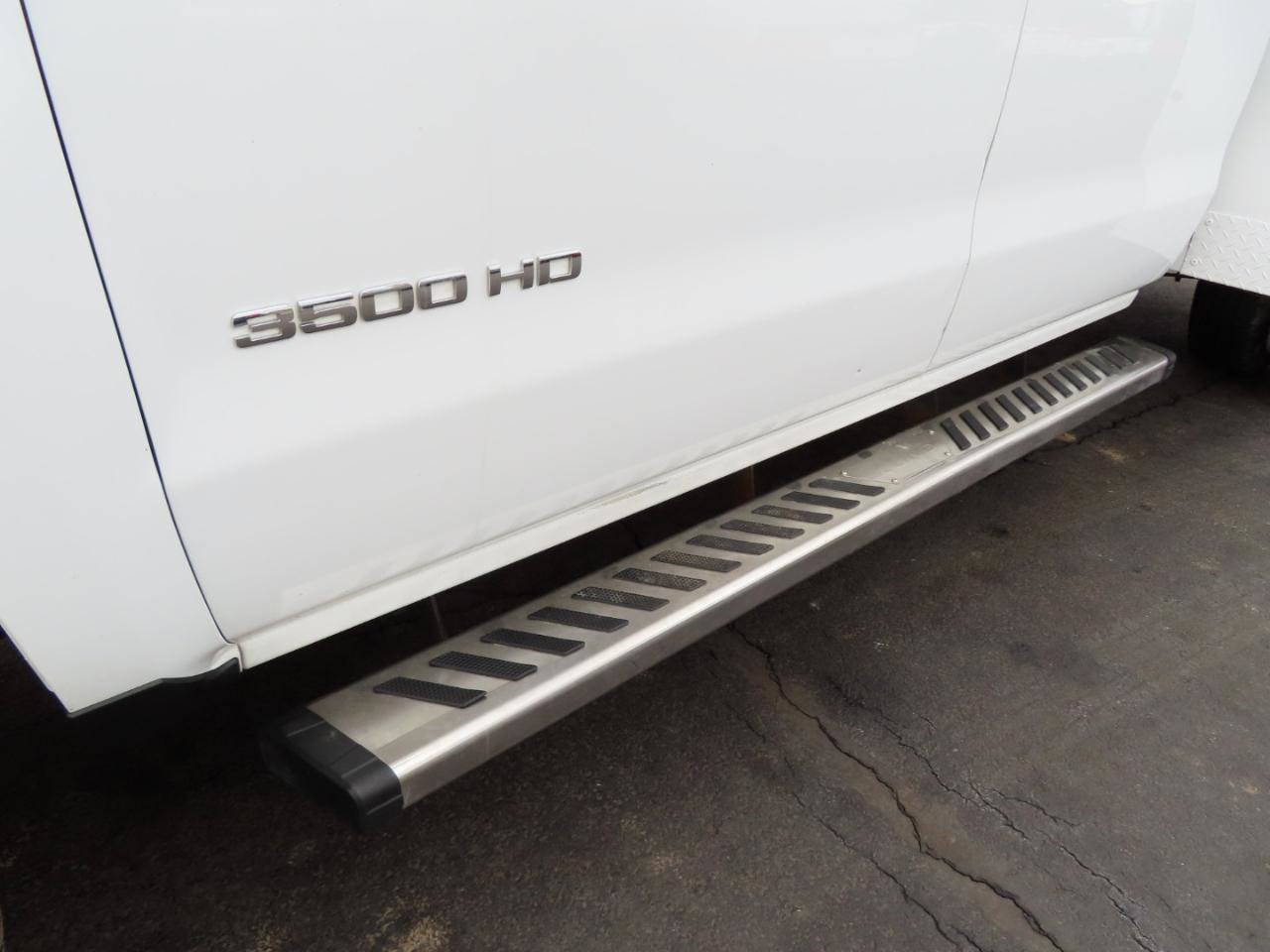 Used 2018 Chevrolet Silverado 3500 W/T w/ WT Convenience Package image 15