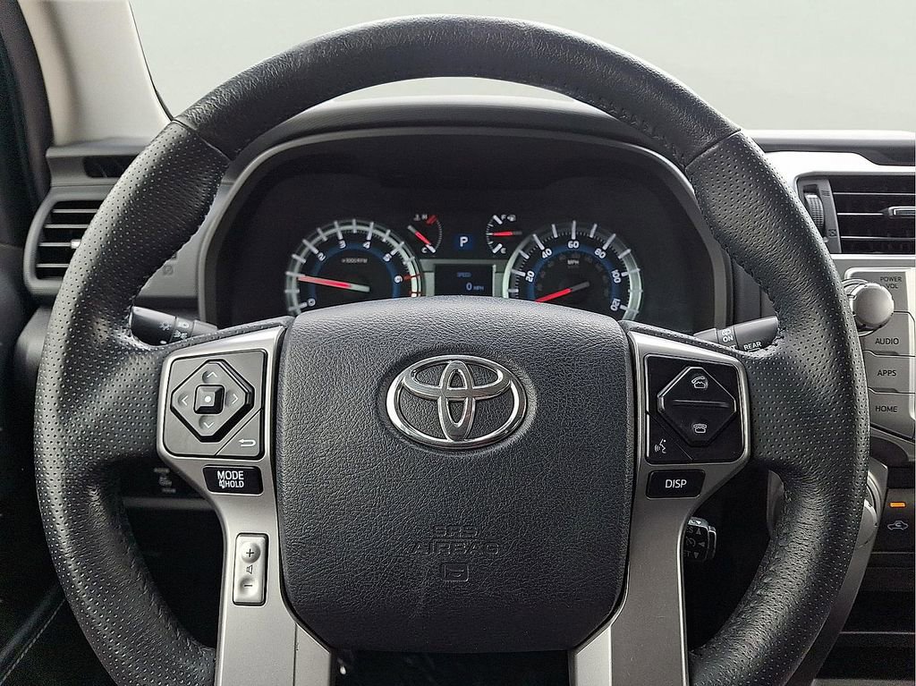 Used 2017 Toyota 4Runner SR5 image 27