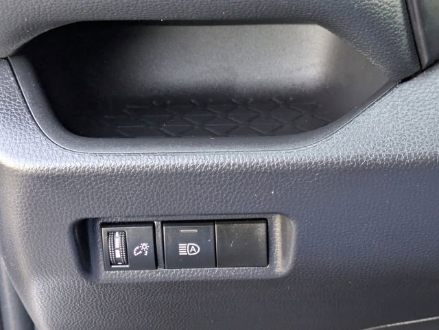 Used 2024 Toyota RAV4 XLE image 23