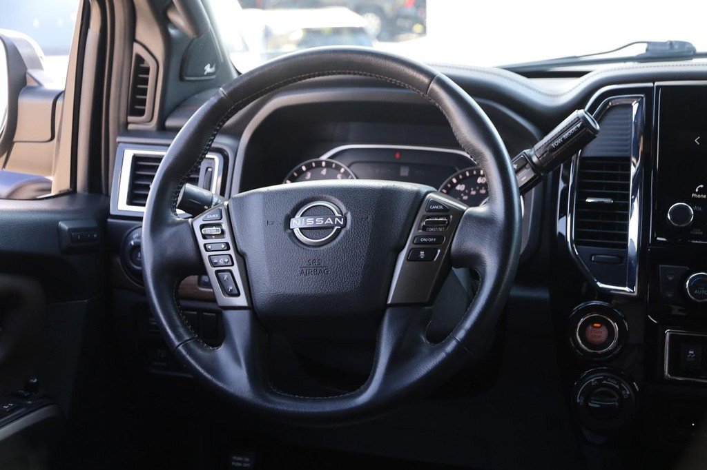 Used 2023 Nissan Titan Platinum Reserve w/ Moonroof Package AWD/4WD image 26