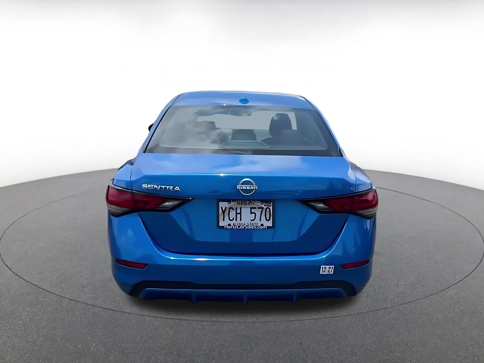 Used 2025 Nissan Sentra SV FWD image 12