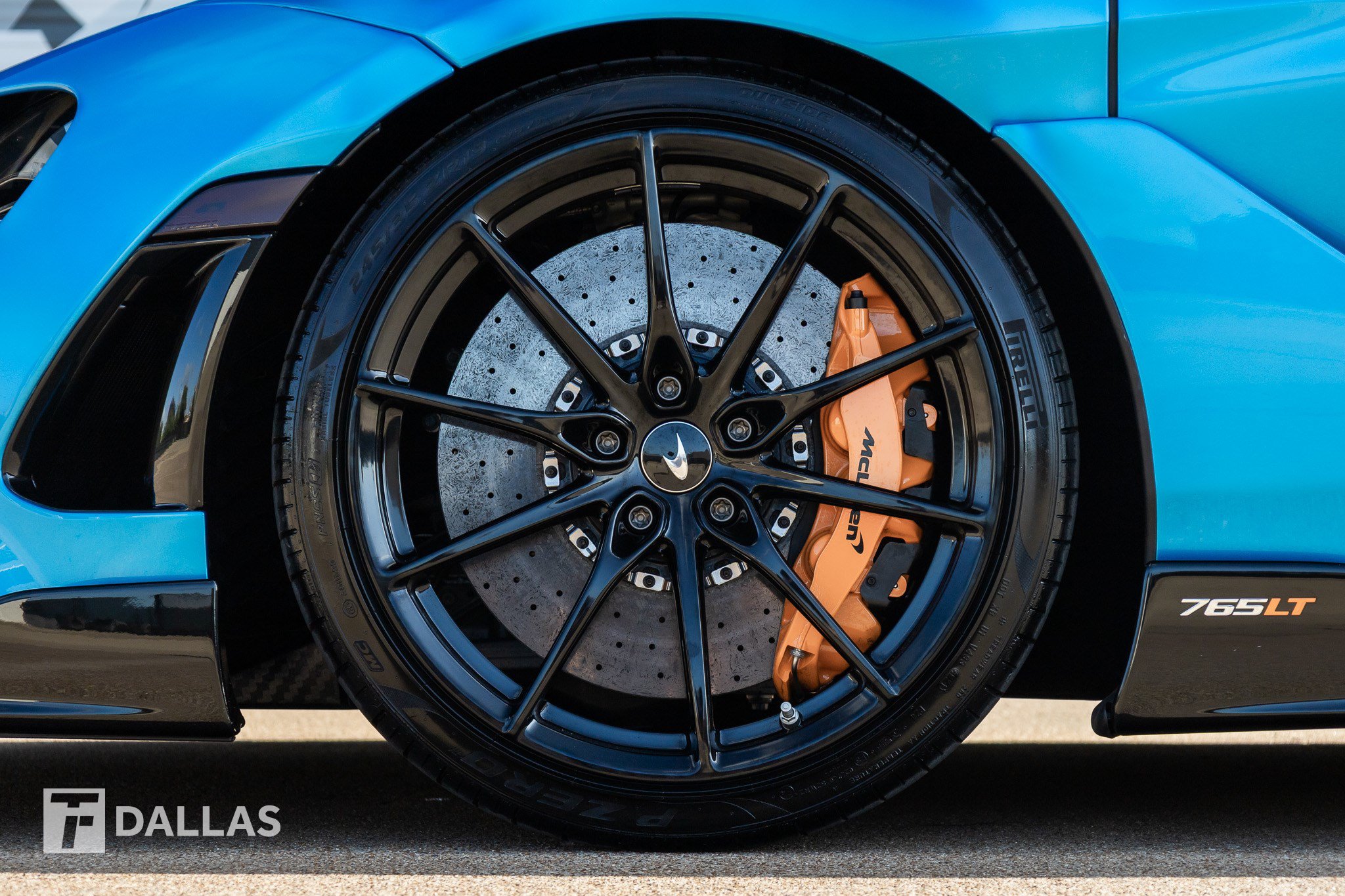 Used 2022 McLaren 765LT RWD image 8