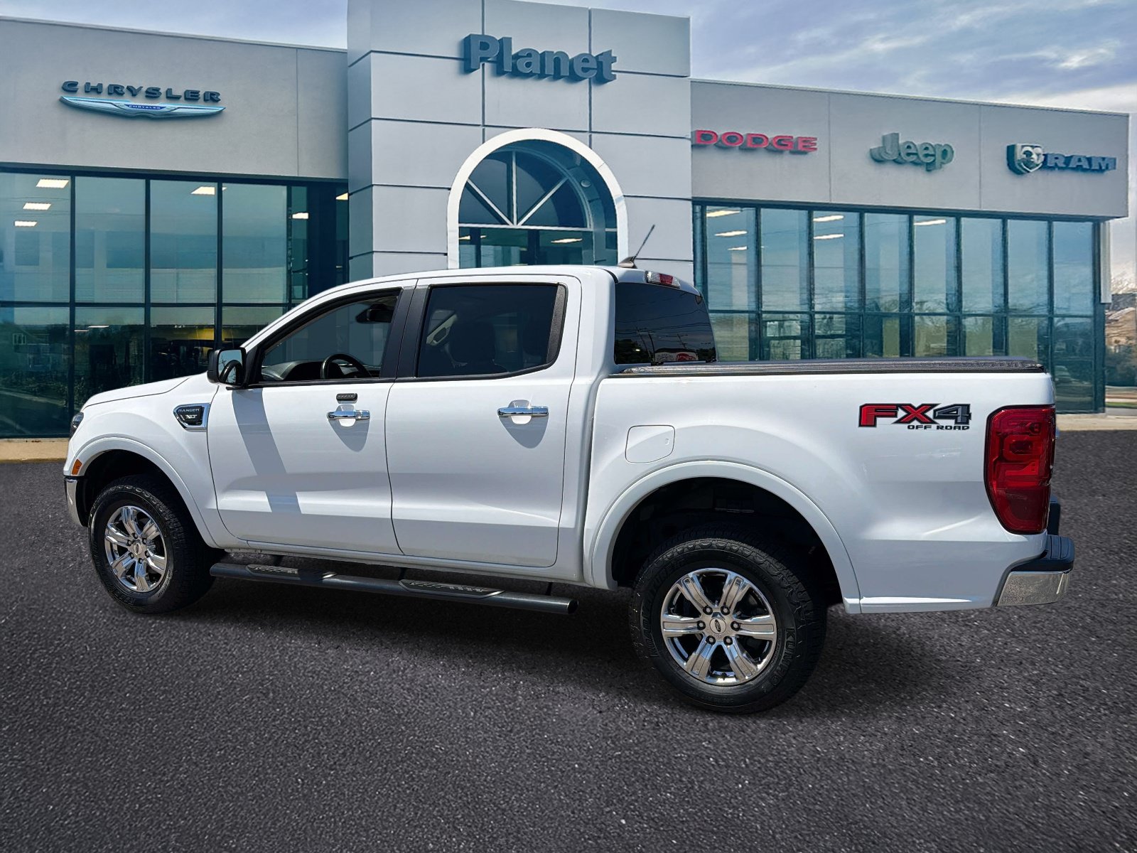 Used 2020 Ford Ranger XLT w/ Equipment Group 301A Mid AWD/4WD image 3