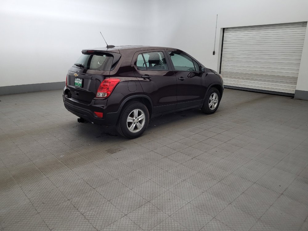 Used 2021 Chevrolet Trax LS AWD/4WD image 10