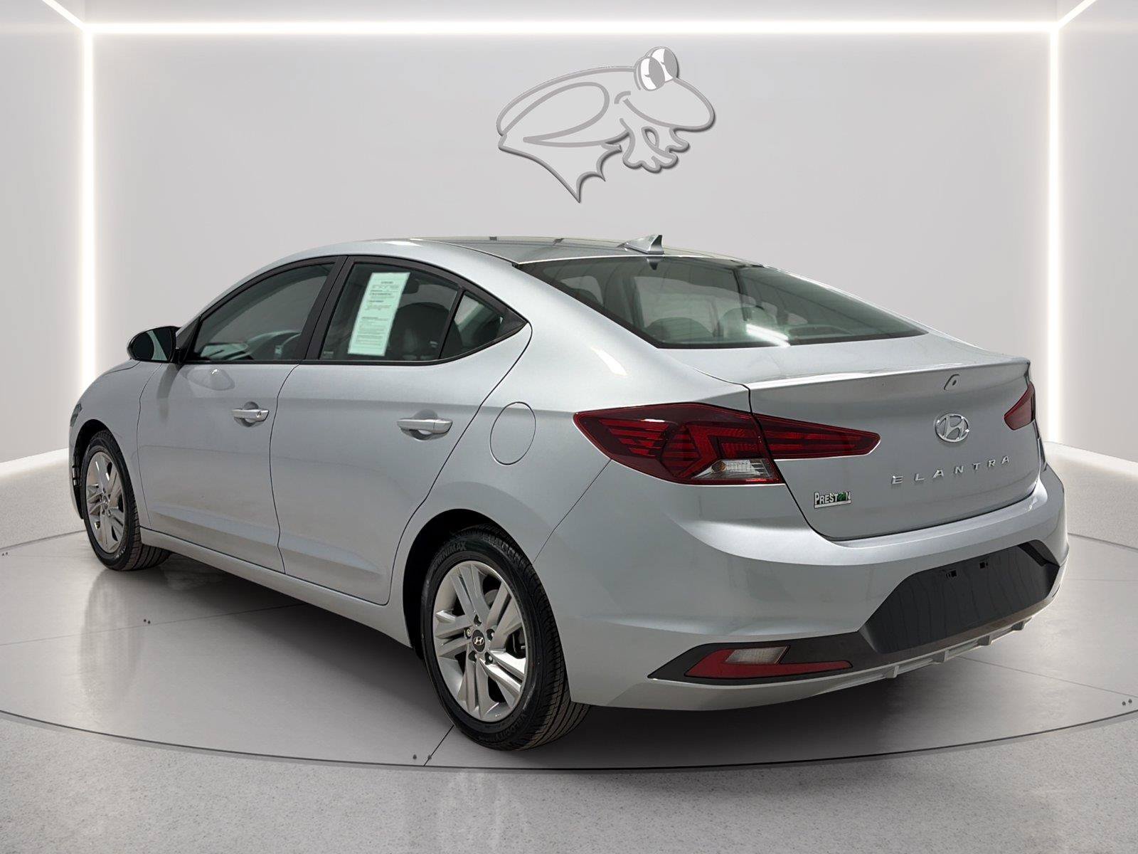 Used 2020 Hyundai Elantra SEL FWD image 3