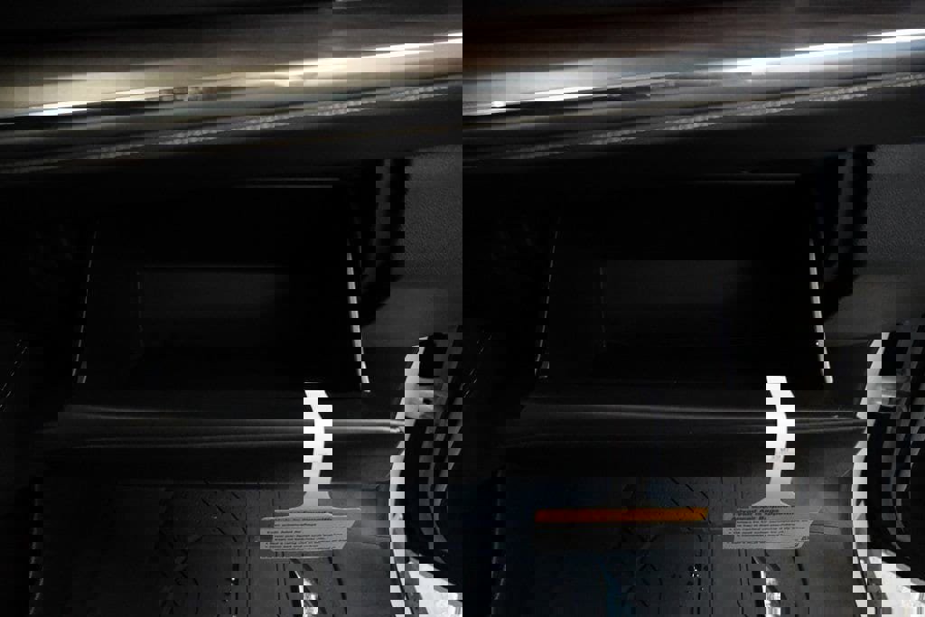 New 2025 Chevrolet Suburban Premier image 62