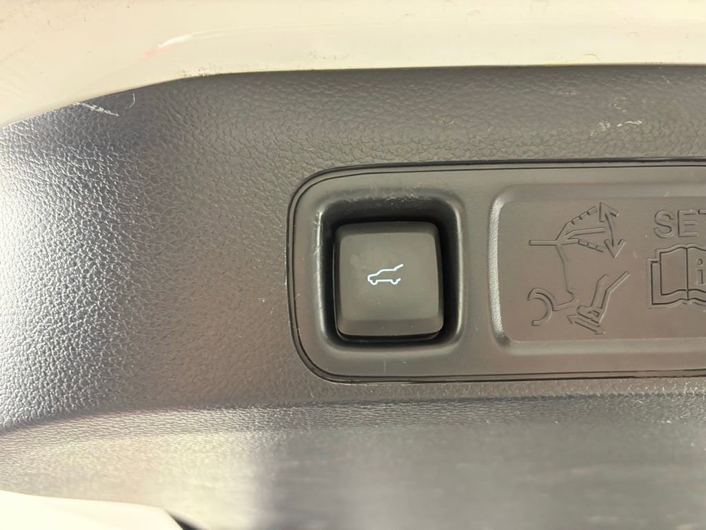 Used 2023 Ford Expedition Max Limited image 57