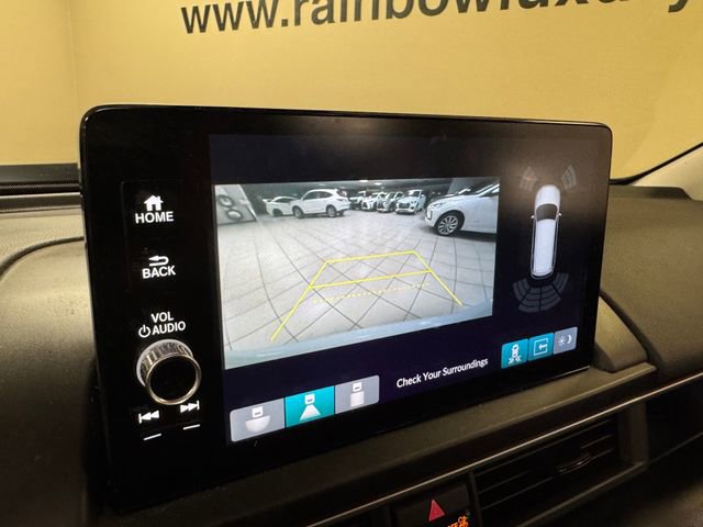 Used 2024 Honda Pilot Touring image 16