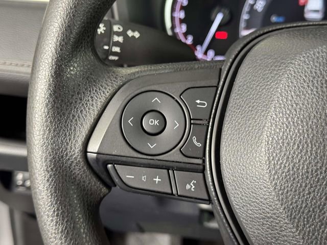 Used 2023 Toyota RAV4 LE AWD/4WD image 22