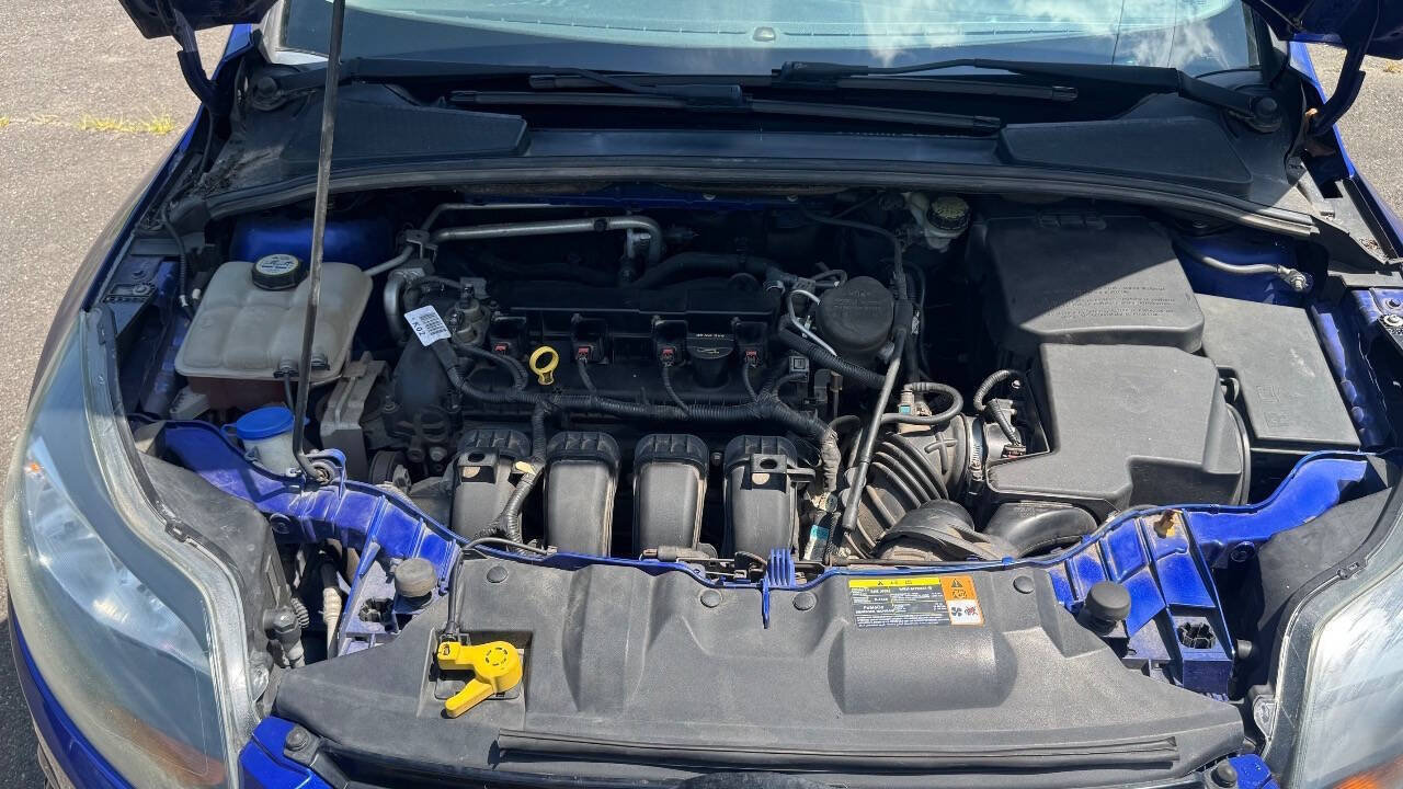 Used 2013 Ford Focus Titanium w/ Titanium Handling Pkg FWD image 21
