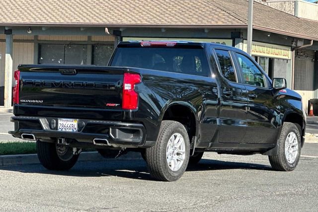 Used 2024 Chevrolet Silverado 1500 RST w/ Z71 Off-Road Package image 3