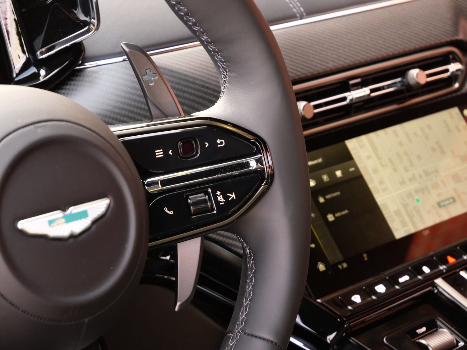 New 2026 Aston Martin V8 Vantage S RWD image 13