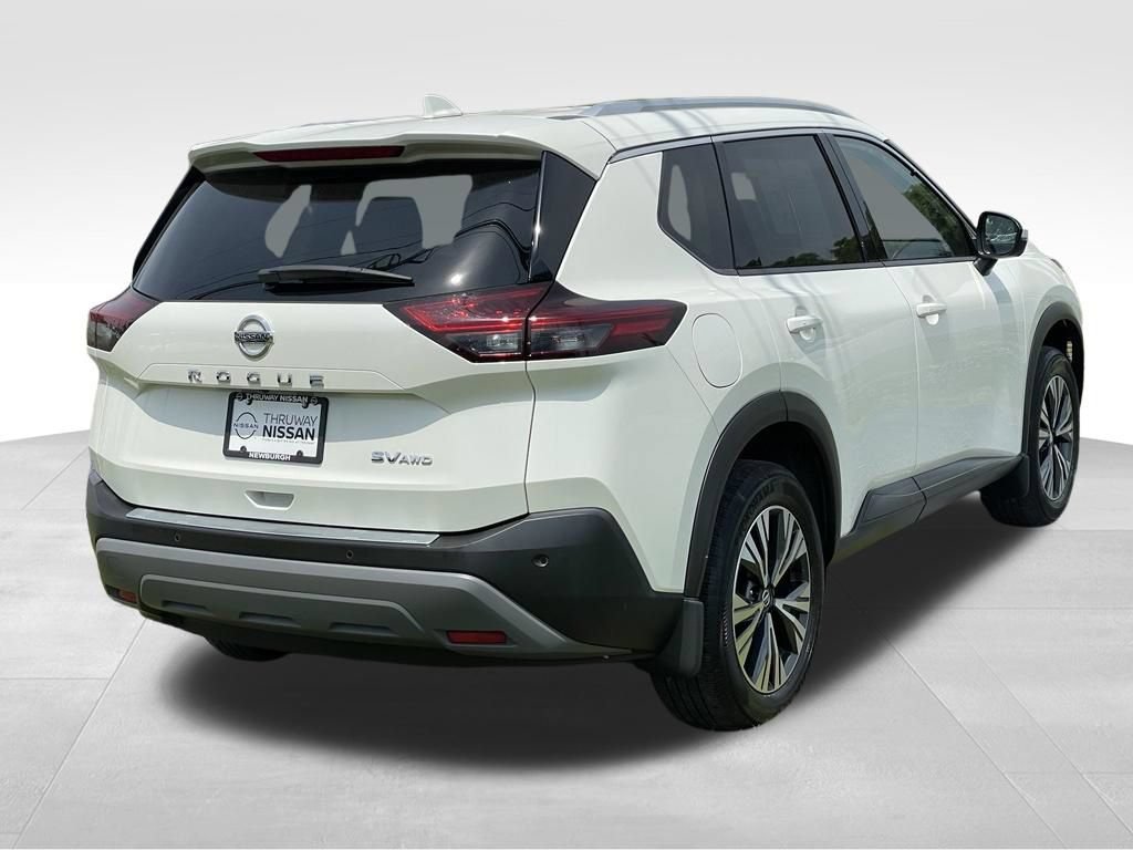 Certified 2023 Nissan Rogue SV w/ SV Premium B Package AWD/4WD image 5