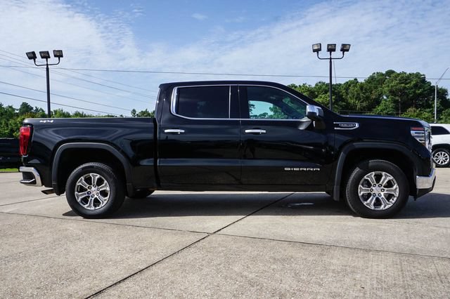 Used 2025 GMC Sierra 1500 SLT AWD/4WD image 3