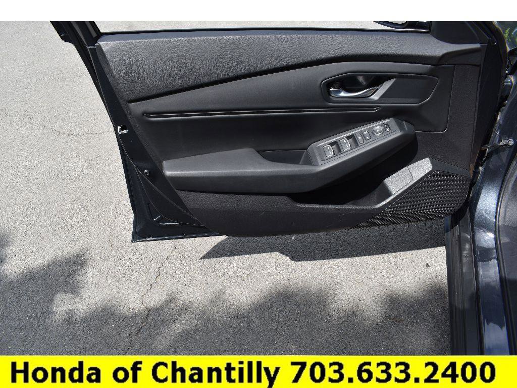 Used 2025 Honda Accord SE image 25