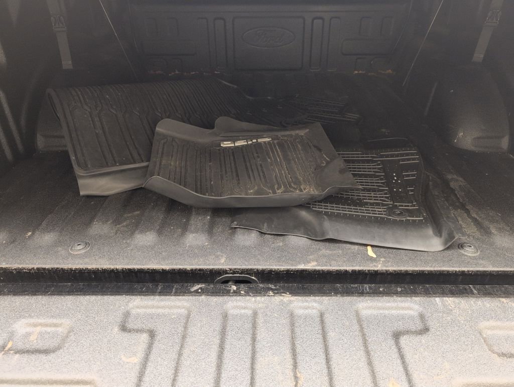 Used 2025 Ford F150 Lightning XLT image 36