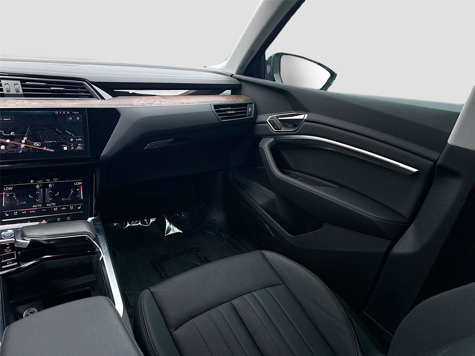 Certified 2019 Audi e-tron Premium Plus AWD/4WD image 24