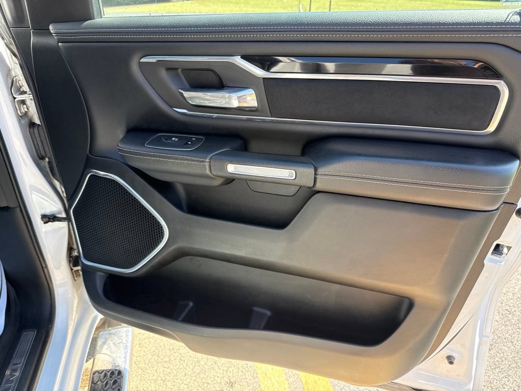 Used 2021 RAM 1500 Laramie AWD/4WD image 13