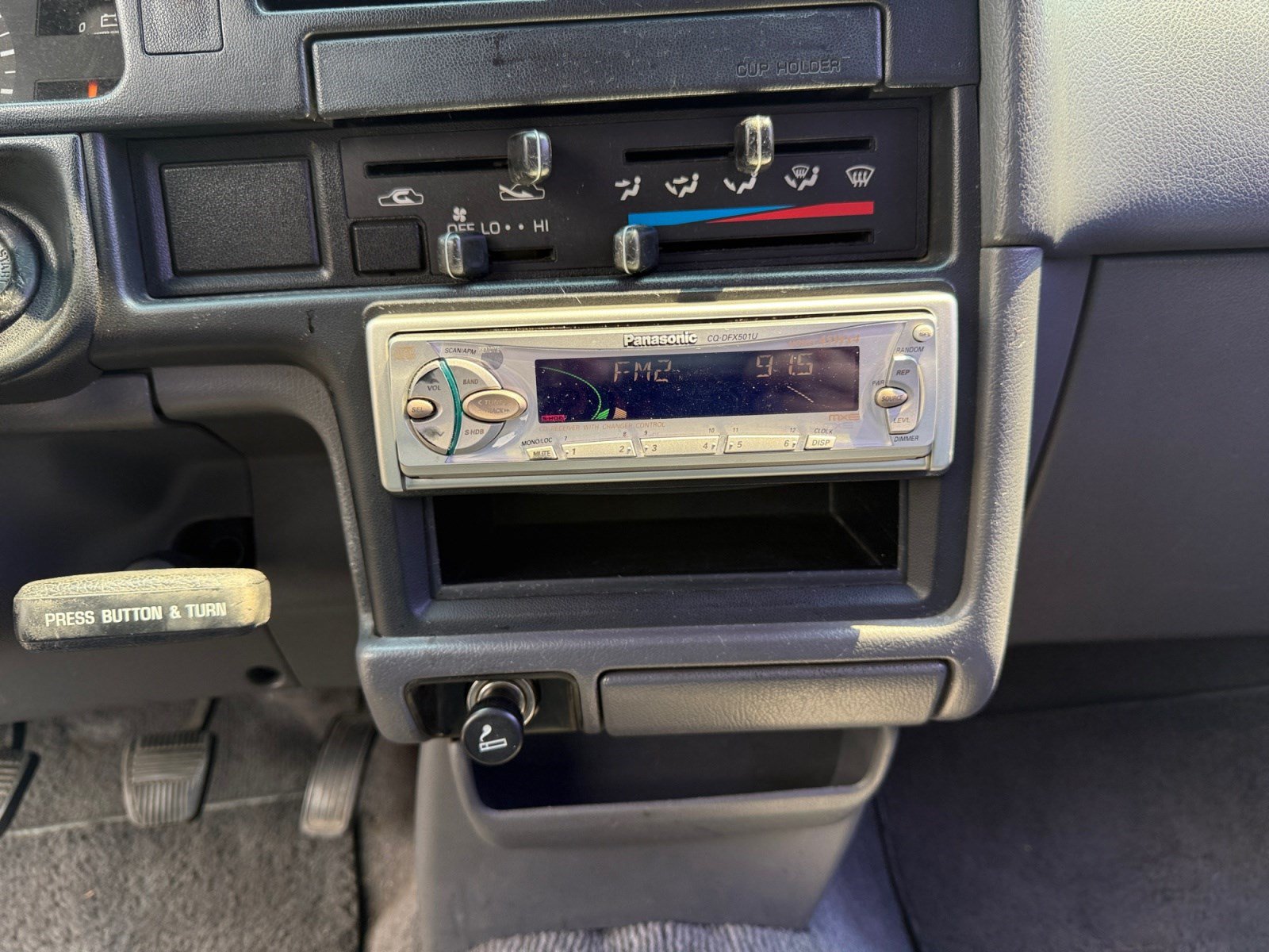 Used 1992 Toyota Pickup Deluxe AWD/4WD image 27