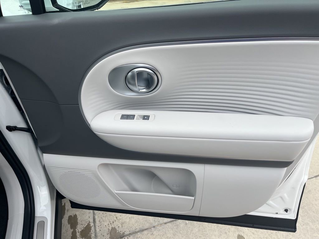 New 2026 Hyundai Ioniq 9 SEL image 32