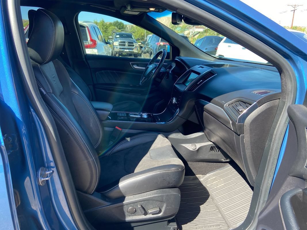 Used 2020 Ford Edge ST w/ Equipment Group 401A AWD/4WD image 31