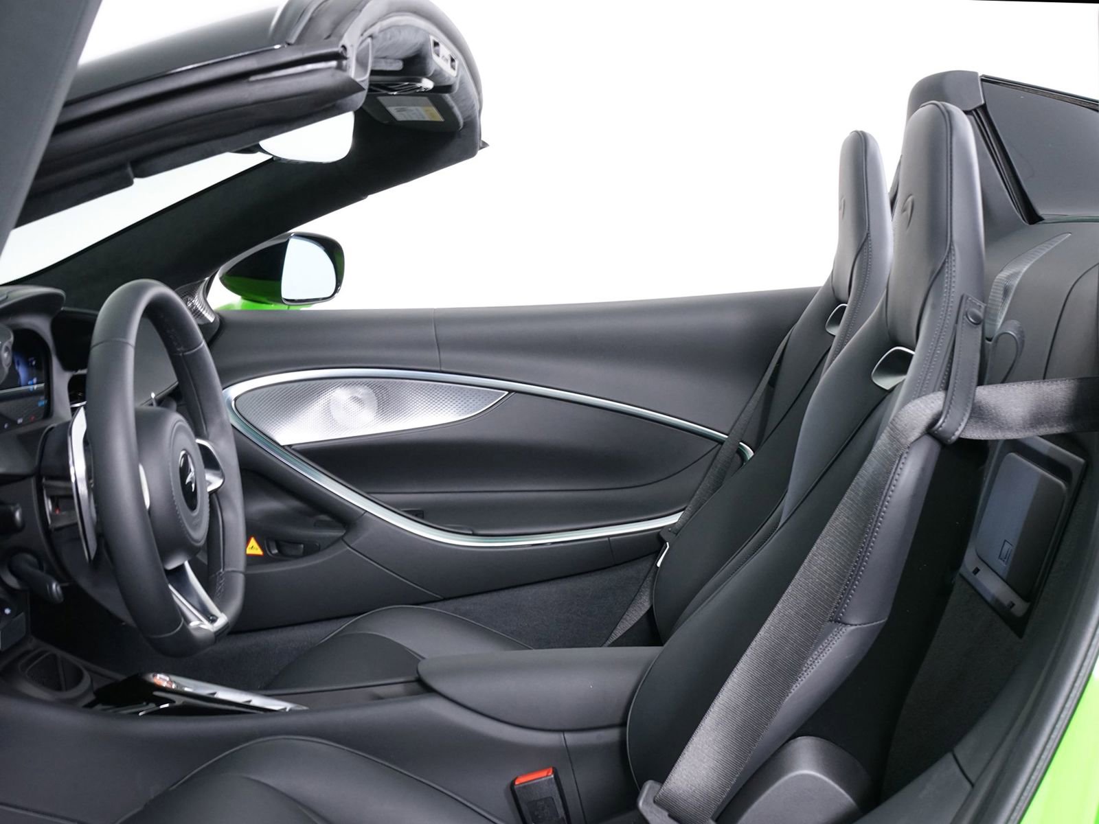 New 2026 McLaren Artura Spider RWD image 4