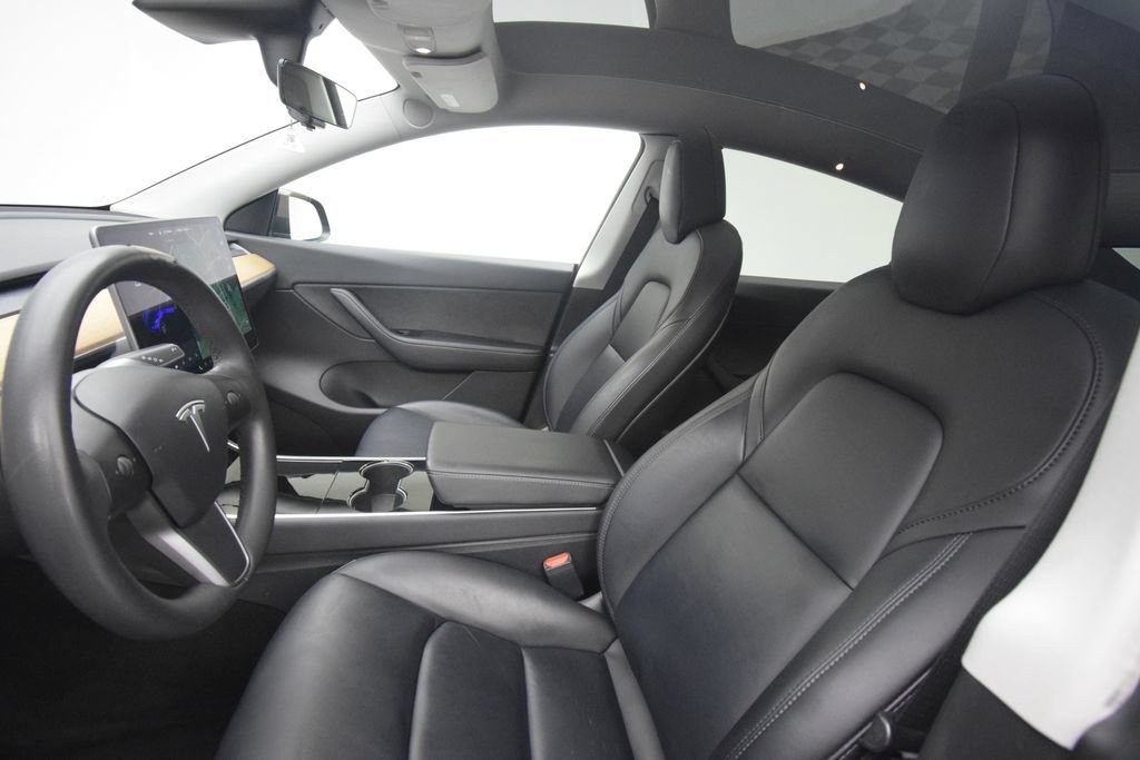 Used 2020 Tesla Model Y Long Range AWD/4WD image 10