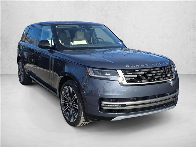 New 2025 Land Rover Range Rover Long Wheelbase SE image 3
