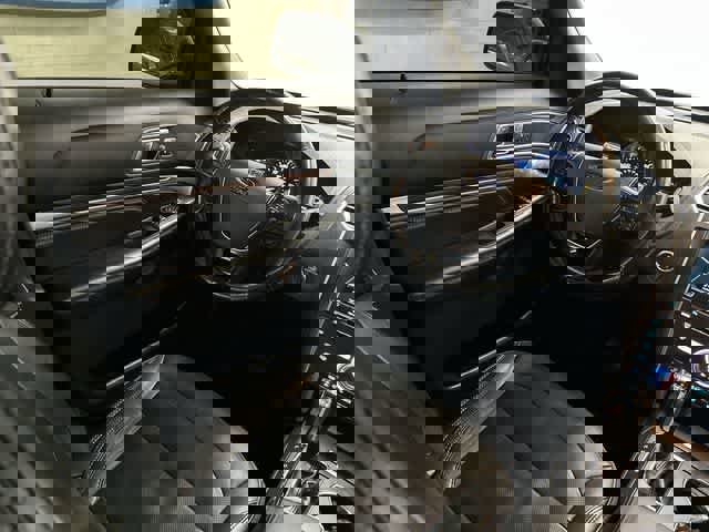 Used 2017 Ford Explorer Limited image 12