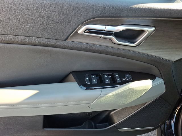 Used 2023 Kia Sportage X-Line w/ X-Line Premium Package AWD/4WD image 12