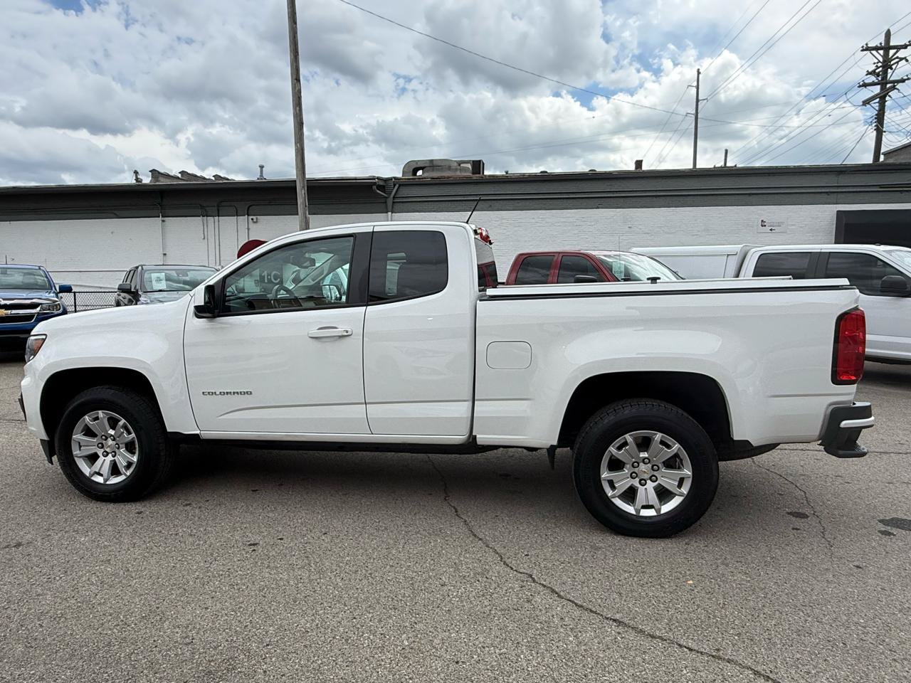 Used 2022 Chevrolet Colorado LT w/ Fleet Safety Package RWD image 3