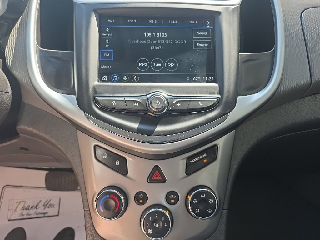 Used 2018 Chevrolet Sonic LT FWD image 16