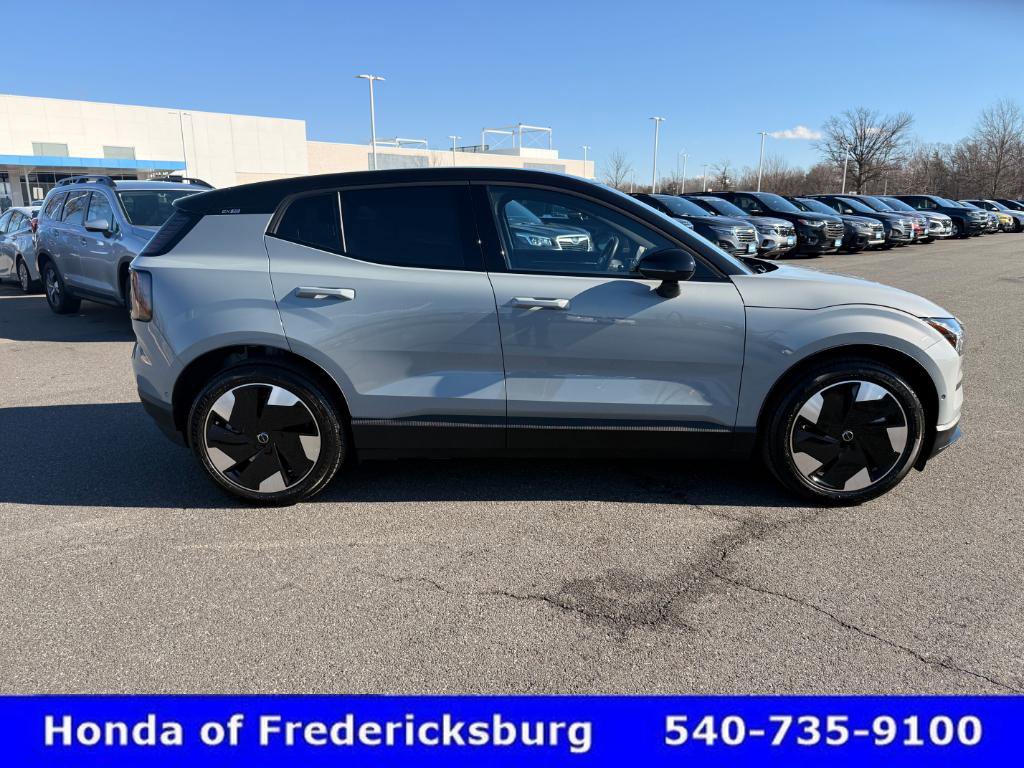 Used 2025 Volvo EX30 Ultra image 8