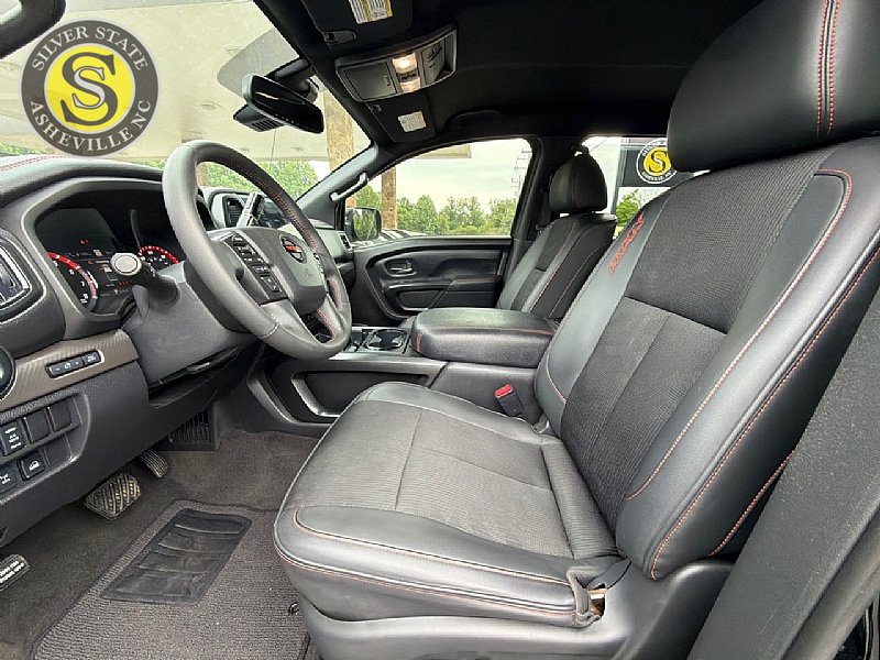 Used 2021 Nissan Titan PRO-4X AWD/4WD image 11