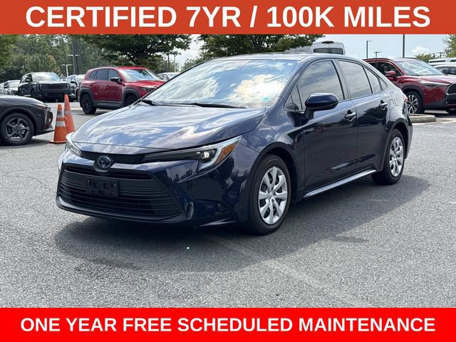 Used 2025 Toyota Corolla LE w/ Convenience Package FWD image 5