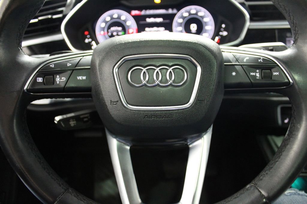Used 2022 Audi Q3 2.0T Premium Plus w/ Premium Plus Package image 13