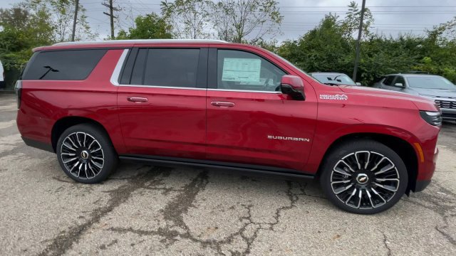 New 2026 Chevrolet Suburban High Country AWD/4WD image 3