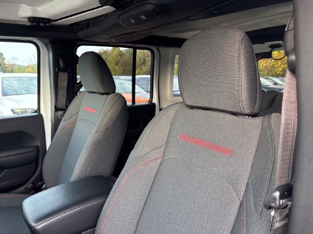 Used 2024 Jeep Wrangler Unlimited Rubicon w/ Technology Group AWD/4WD image 9
