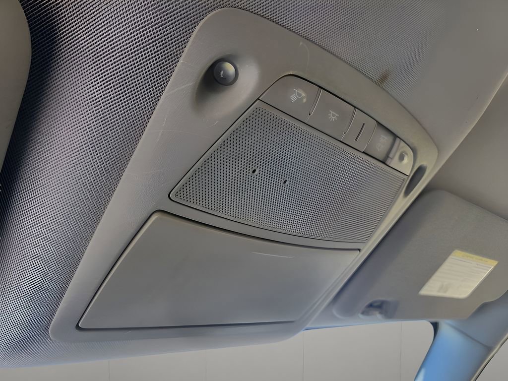 Used 2019 Nissan Rogue Sport S image 22