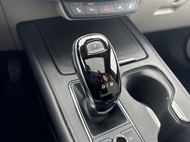 Certified 2023 Cadillac XT4 Premium Luxury w/ Cold Weather Package image 15