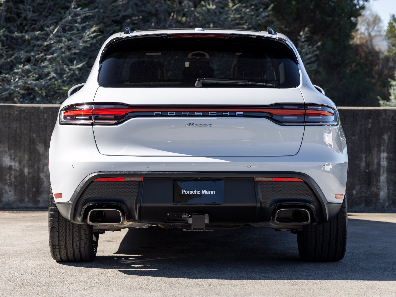 Certified 2026 Porsche Macan AWD/4WD image 10