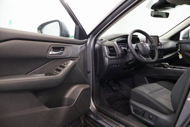 New 2026 Nissan Rogue SV w/ Cold Weather Package image 8