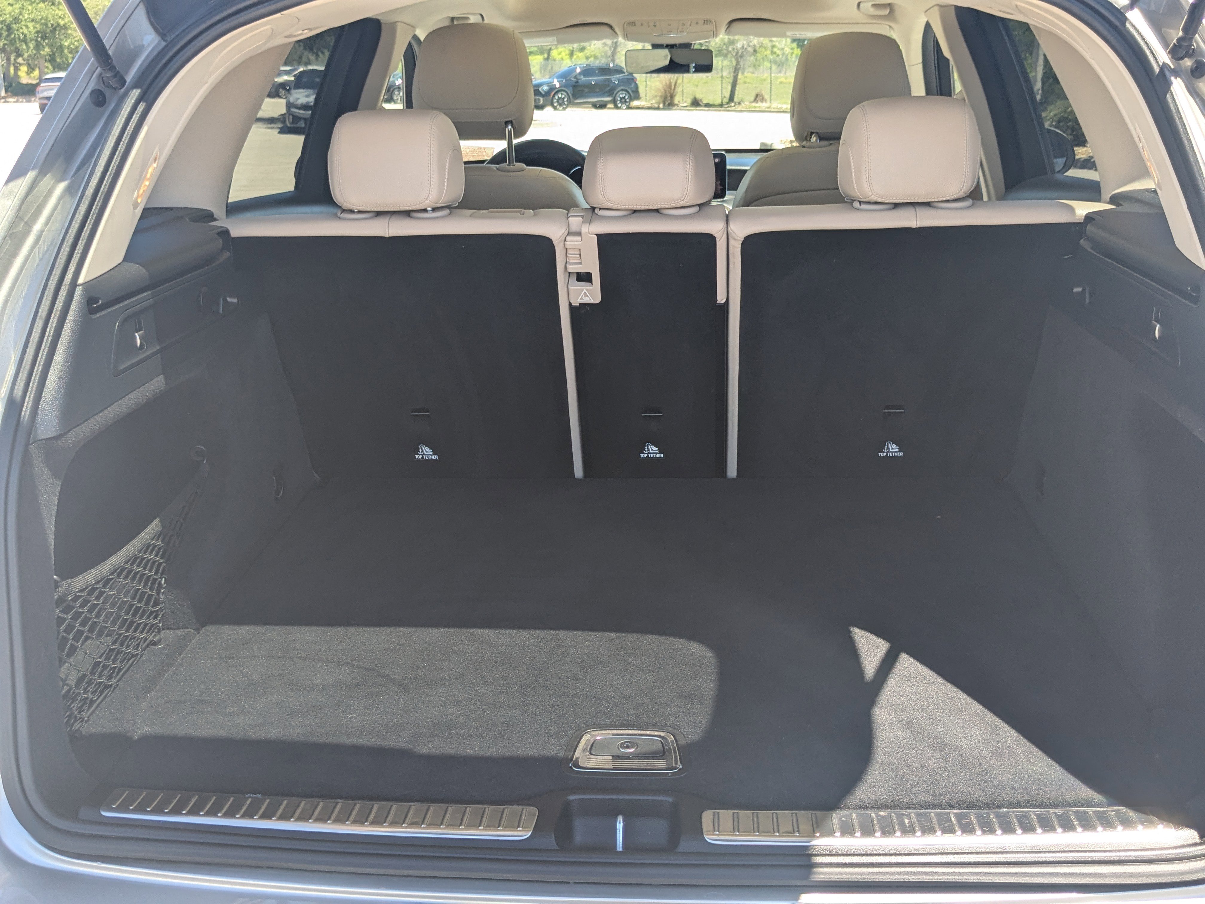 Used 2021 Mercedes-Benz GLC 300 w/ Premium Package image 14